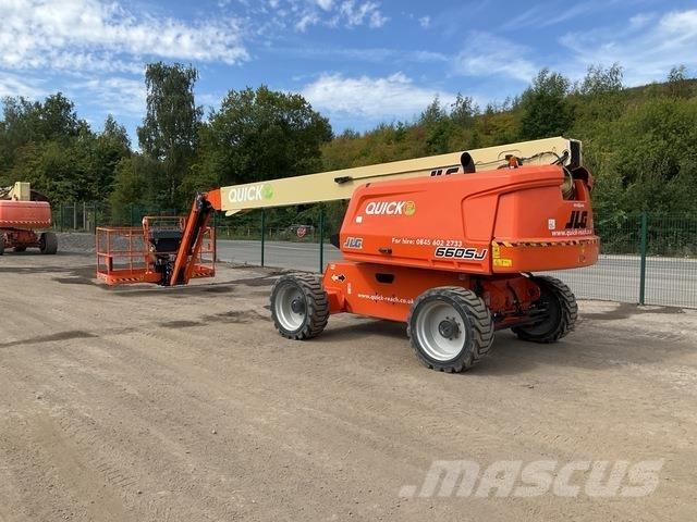 JLG 660SJ Teleskopiniai keltuvai