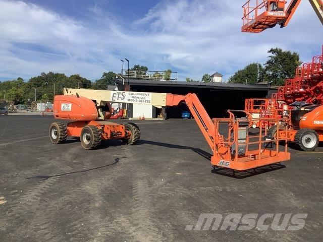 JLG 660SJ Teleskopiniai keltuvai