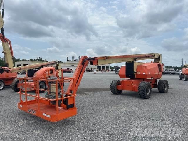 JLG 800AJ Statyba - Kita