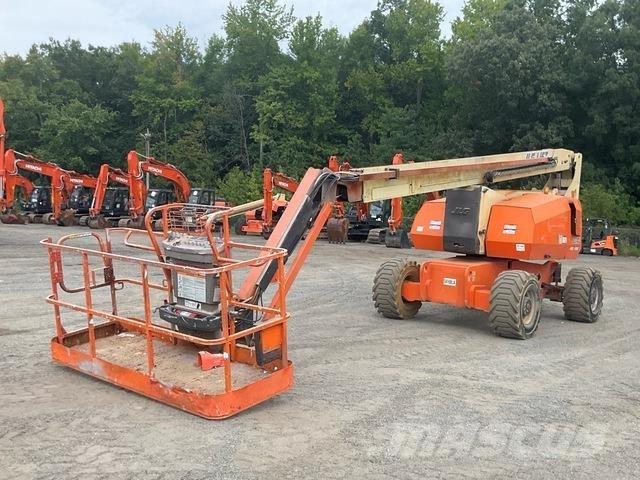 JLG 800AJ Alkūniniai keltuvai