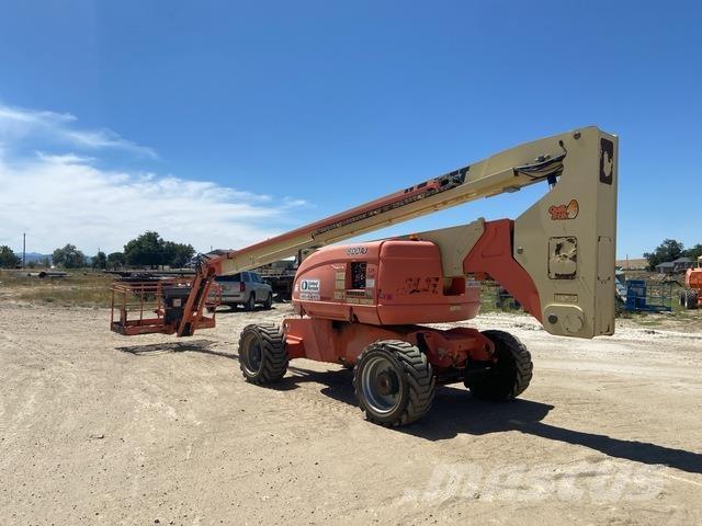 JLG 800AJ Alkūniniai keltuvai