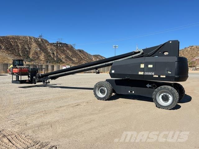 JLG 800S Teleskopiniai keltuvai