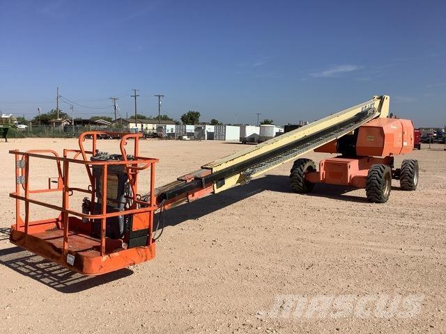 JLG 800S Teleskopiniai keltuvai