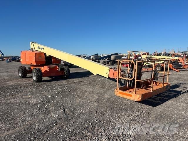 JLG 800S Teleskopiniai keltuvai