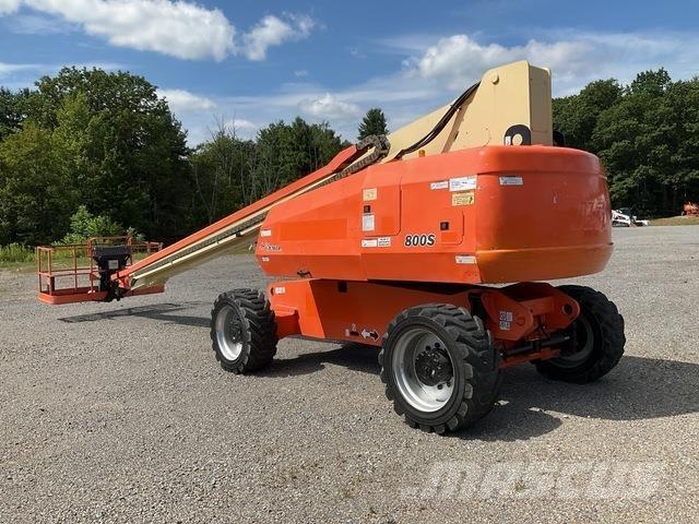 JLG 800S Teleskopiniai keltuvai