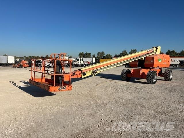 JLG 800S Teleskopiniai keltuvai