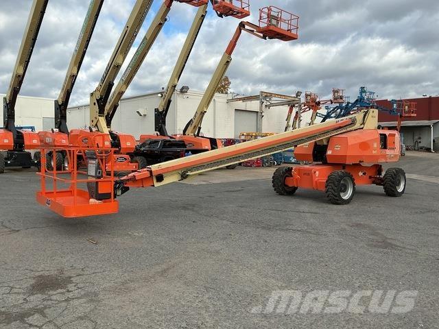 JLG 800S Teleskopiniai keltuvai
