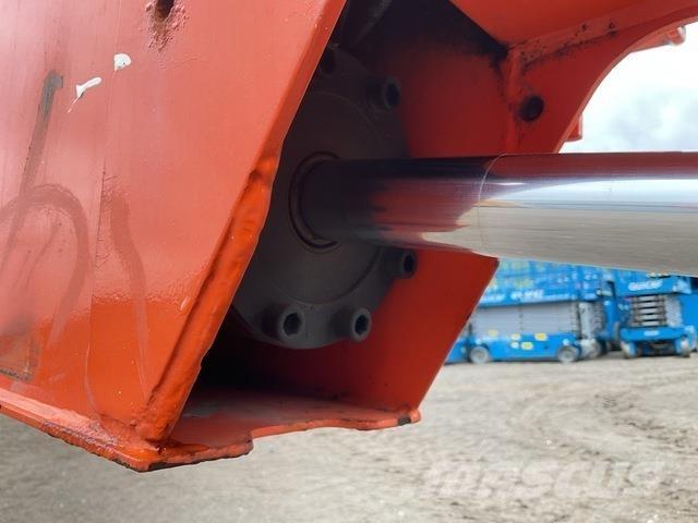 JLG 860SJ Teleskopiniai keltuvai
