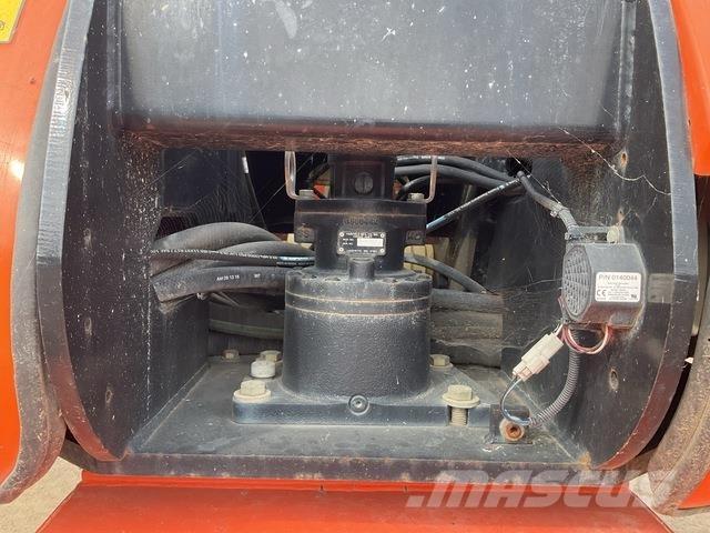 JLG 860SJ Teleskopiniai keltuvai