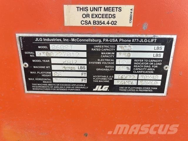 JLG 860SJ Teleskopiniai keltuvai