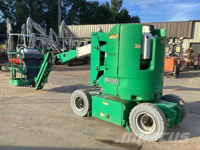 JLG E300 AJP Alkūniniai keltuvai
