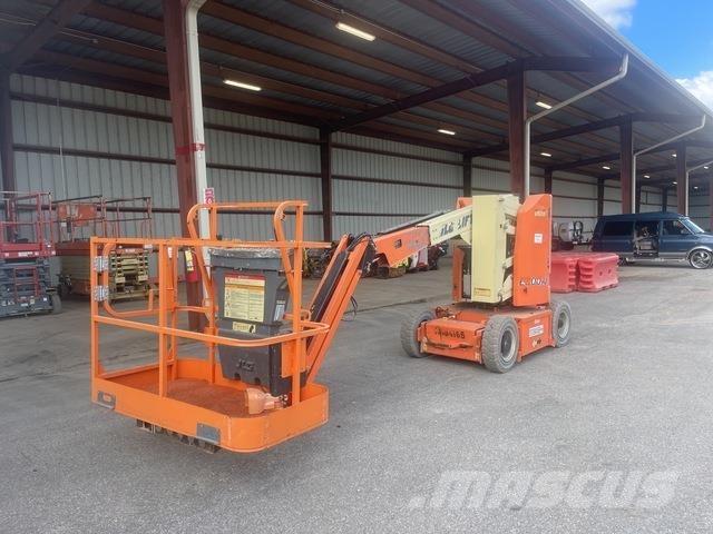 JLG E300AJ Alkūniniai keltuvai
