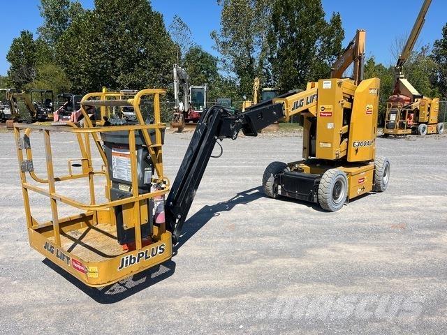 JLG E300AJP Teleskopiniai keltuvai