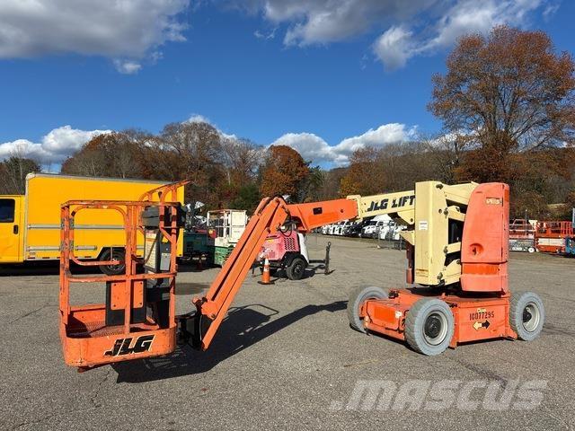 JLG E300AJP Alkūniniai keltuvai