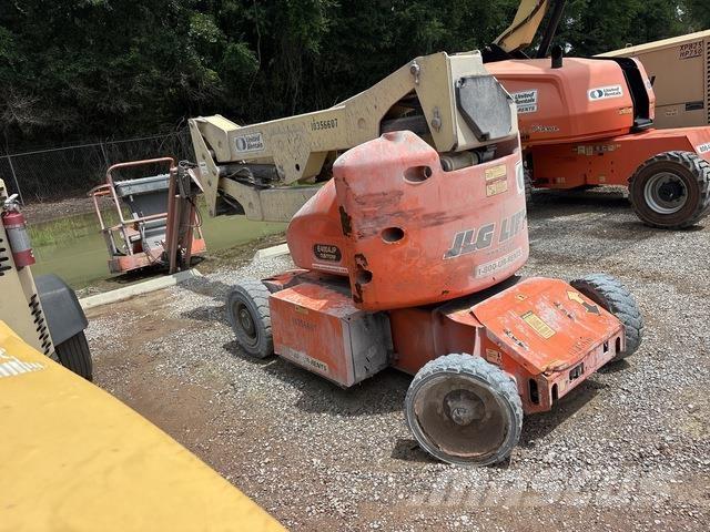 JLG E400AJP Alkūniniai keltuvai