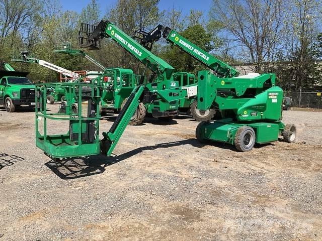 JLG E400AJPN Alkūniniai keltuvai
