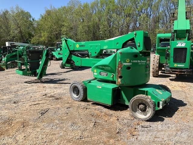 JLG E400AJPN Alkūniniai keltuvai