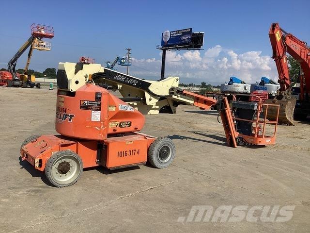 JLG E400AJPN Alkūniniai keltuvai