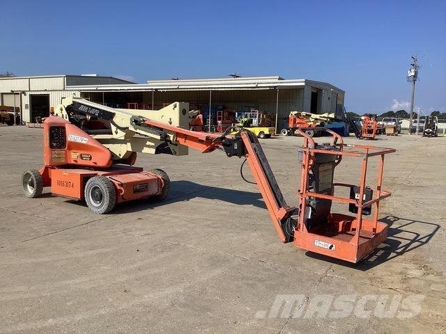 JLG E400AJPN Alkūniniai keltuvai