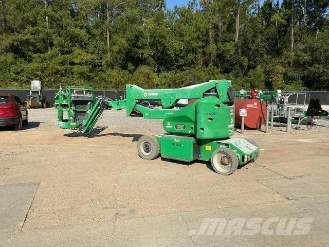 JLG E400AJPN Alkūniniai keltuvai