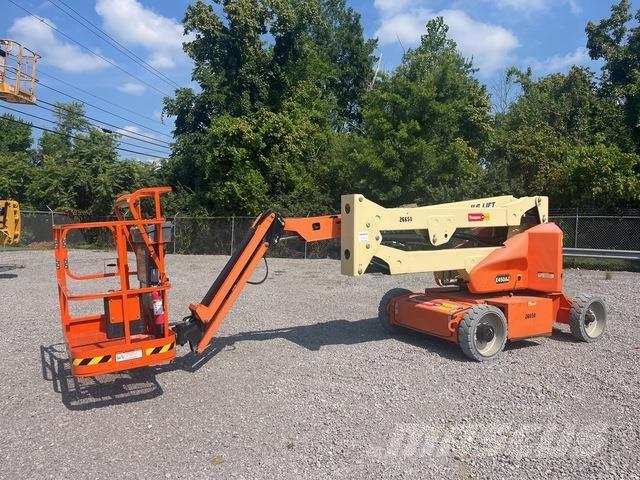 JLG E450AJ Alkūniniai keltuvai