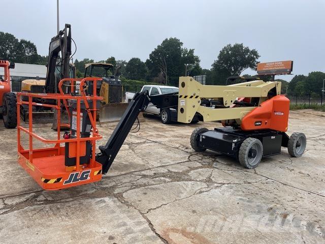 JLG E450AJ Alkūniniai keltuvai