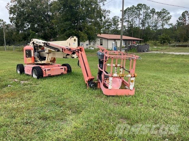 JLG E450AJ Alkūniniai keltuvai