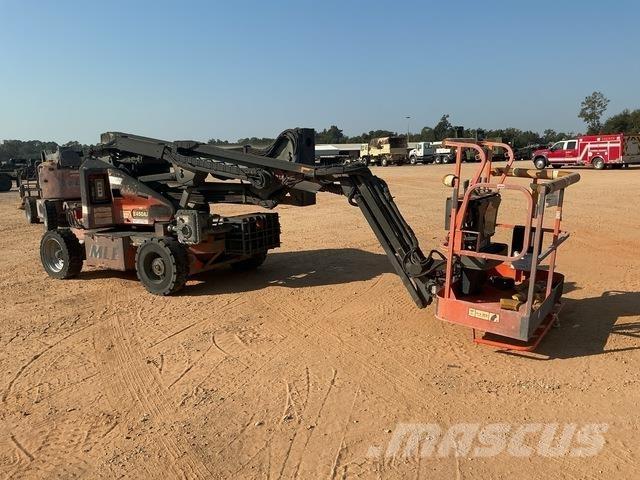 JLG E450AJ Alkūniniai keltuvai