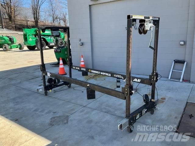 JLG Straddle Statyba - Kita