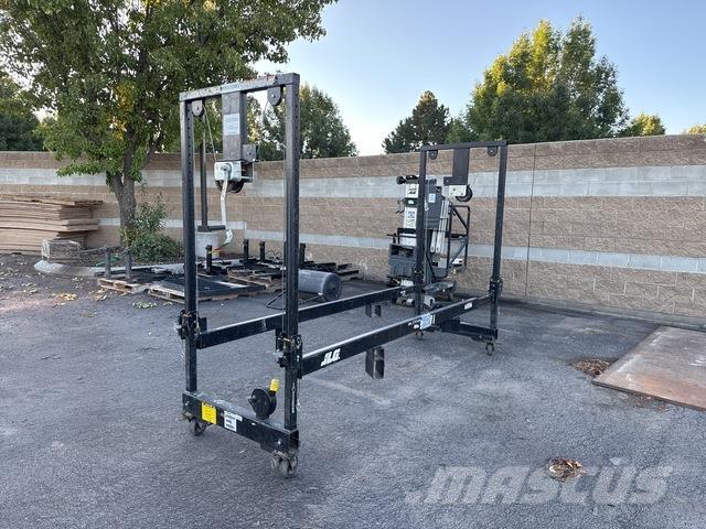 JLG Straddle Statyba - Kita