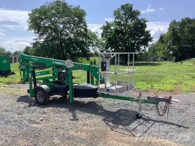 JLG T-350 Ant priekabų montuojamos kėlimo platformos