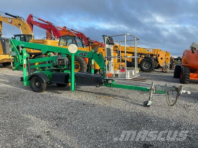 JLG T350 Ant priekabų montuojamos kėlimo platformos