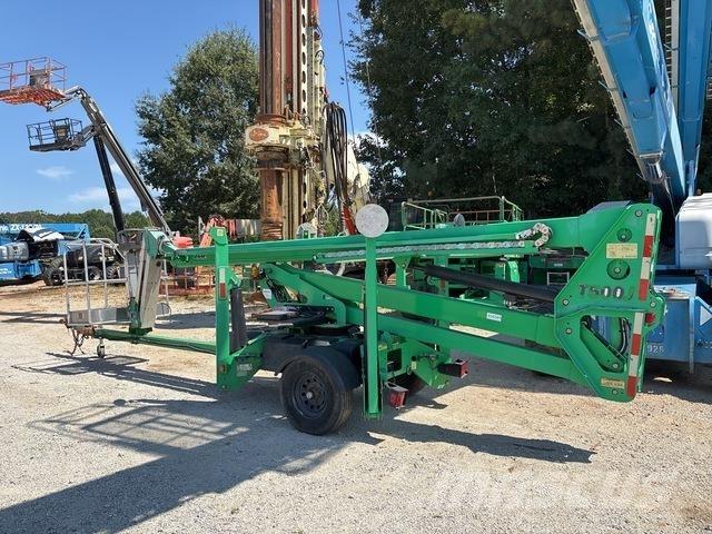 JLG T500J Ant priekabų montuojamos kėlimo platformos