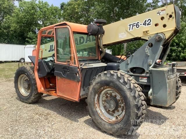 JLG TF6 42A Teleskopiniai krautuvai