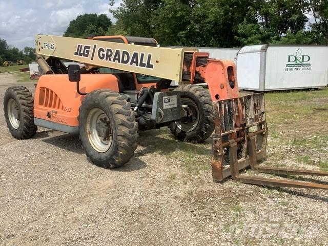 JLG TF6 42A Teleskopiniai krautuvai