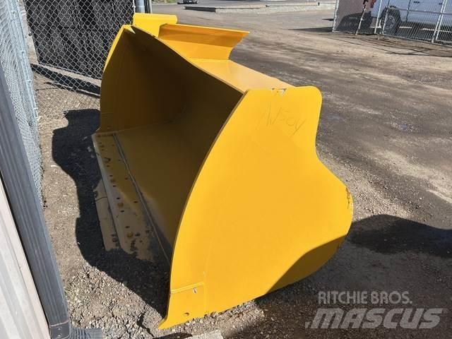 John Deere  Kiti naudoti statybos komponentai