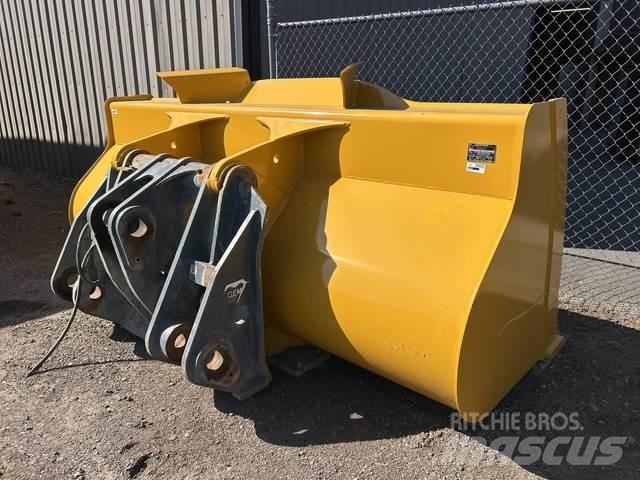 John Deere  Kiti naudoti statybos komponentai