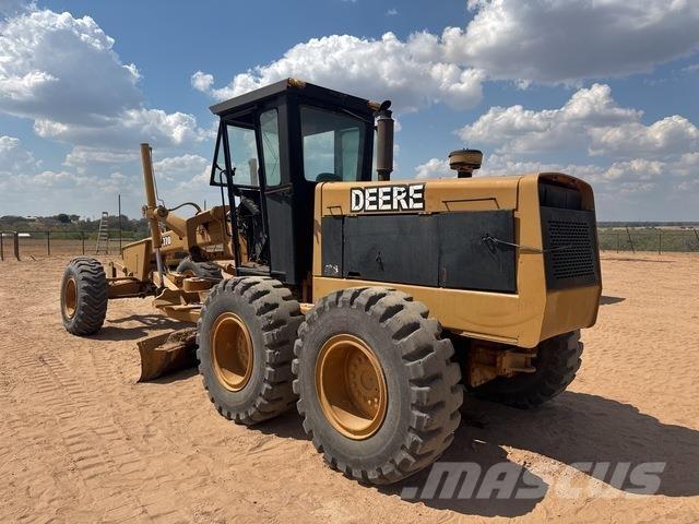 John Deere 770 Greideriai