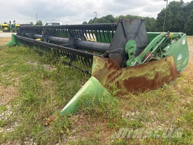 John Deere 925 Derliaus nuėmimo kombainų galvos