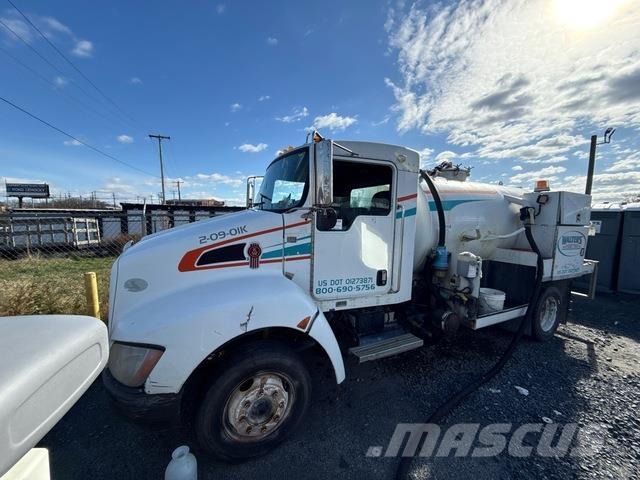 Kenworth  Kombinuotos paskirties / vakuuminiai sunkvežimiai