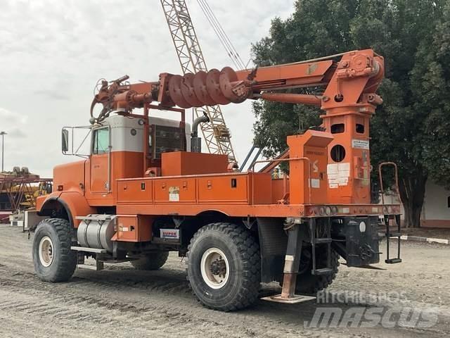 Kenworth C500 Mobilūs gręžimo bokštiniai sunkvežimiai