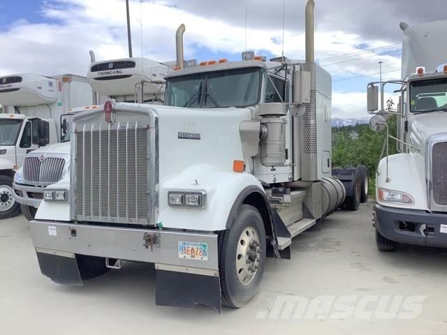 Kenworth DS Naudoti vilkikai