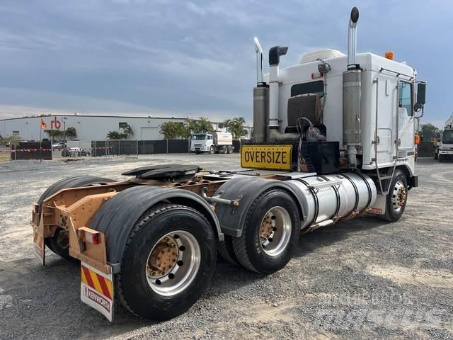 Kenworth K104 Naudoti vilkikai