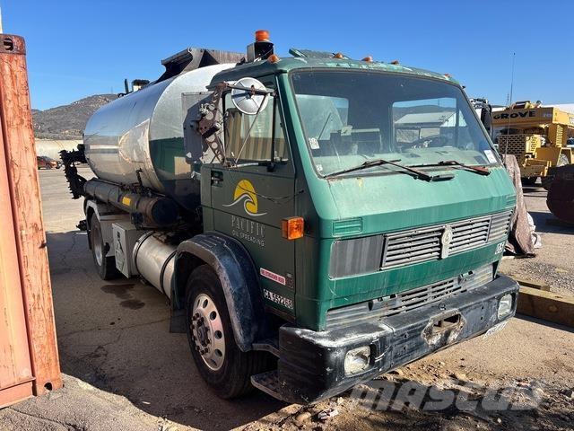 Kenworth K300 Statyba - Kita