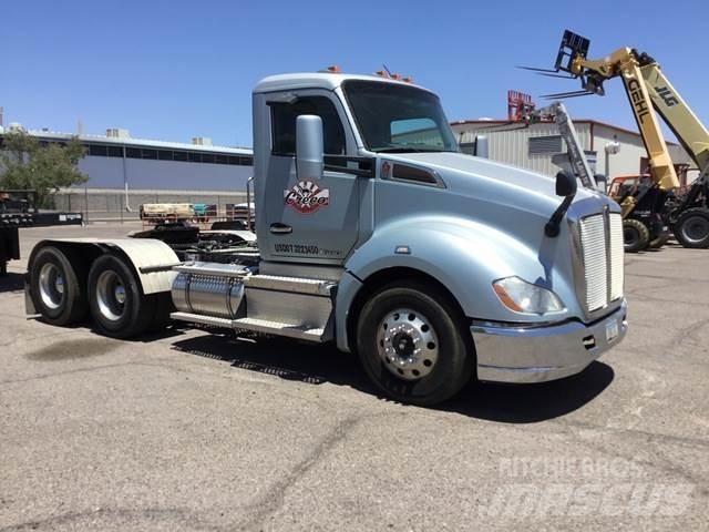 Kenworth T-680 Naudoti vilkikai