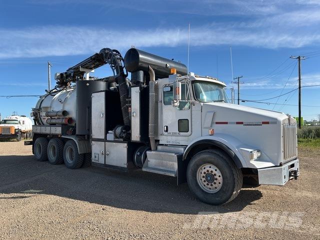 Kenworth T-800 Vikšriniai ekskavatoriai