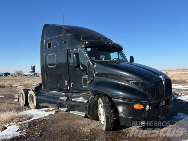 Kenworth T2000 Naudoti vilkikai