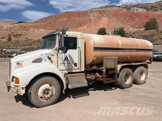 Kenworth T300 Vandens sunkvežimiai