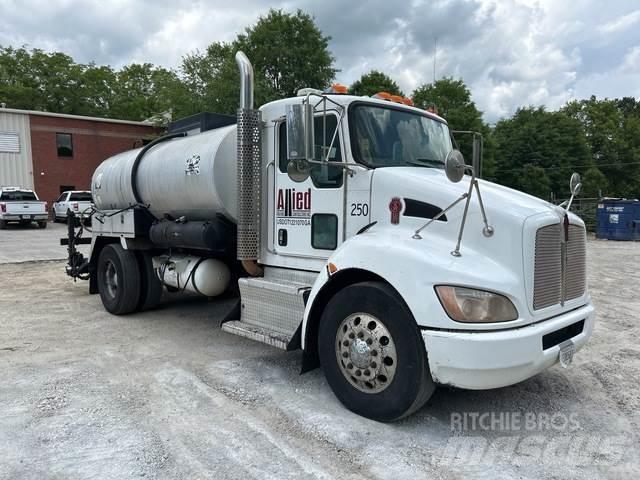 Kenworth T370 Betonvežiai