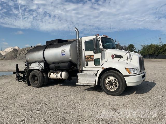Kenworth T370 Betonvežiai